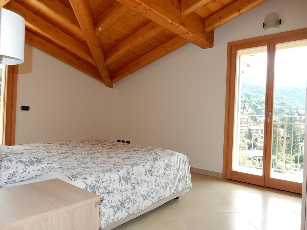 Villa Primula Беладжо Стая снимка